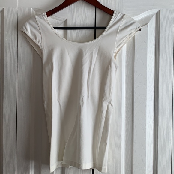 BCBG MAXAZRIA Bodycon Blouse - Picture 4 of 4